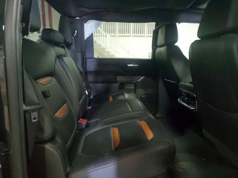 2023 GMC Sierra K3500 AT4