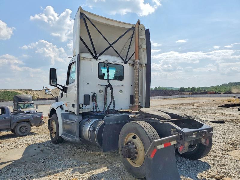 2018 Peterbilt 579 Semi Truck