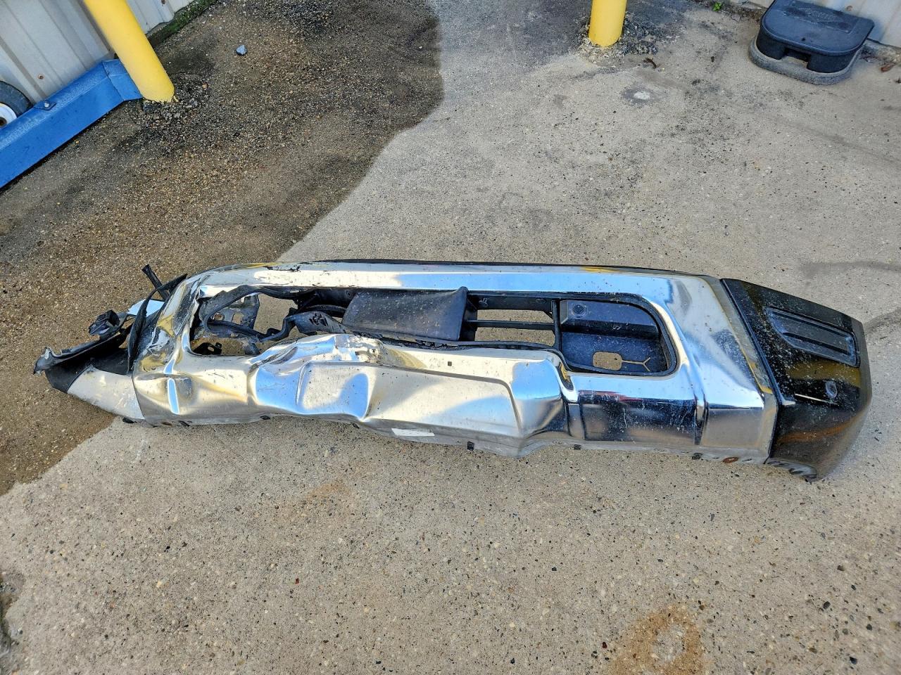2020 Nissan Titan SV
