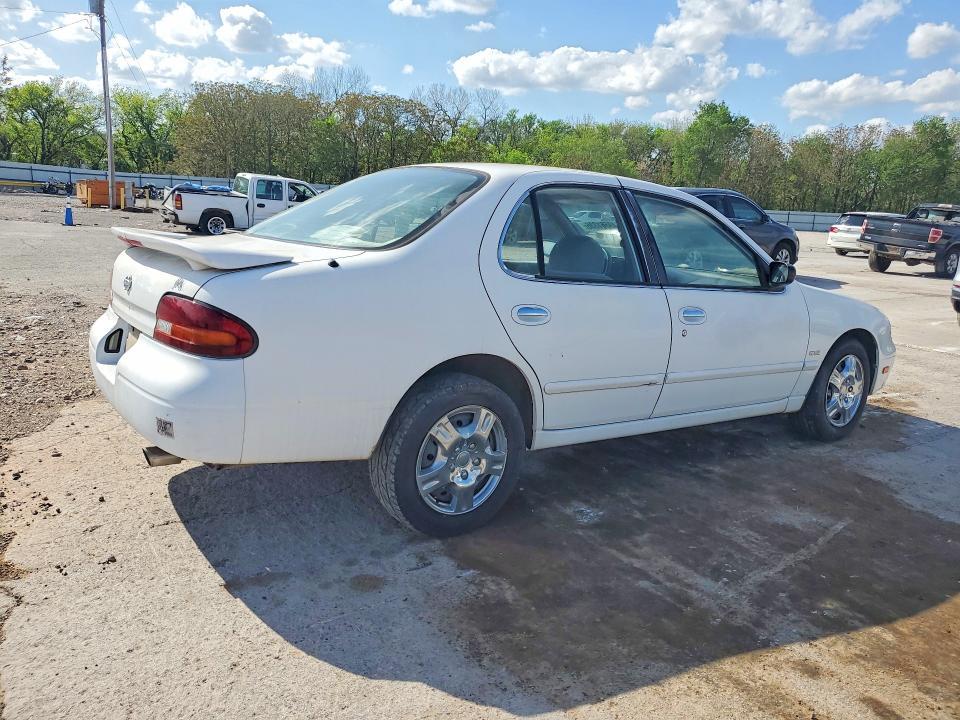 1994 Nissan Altima xe