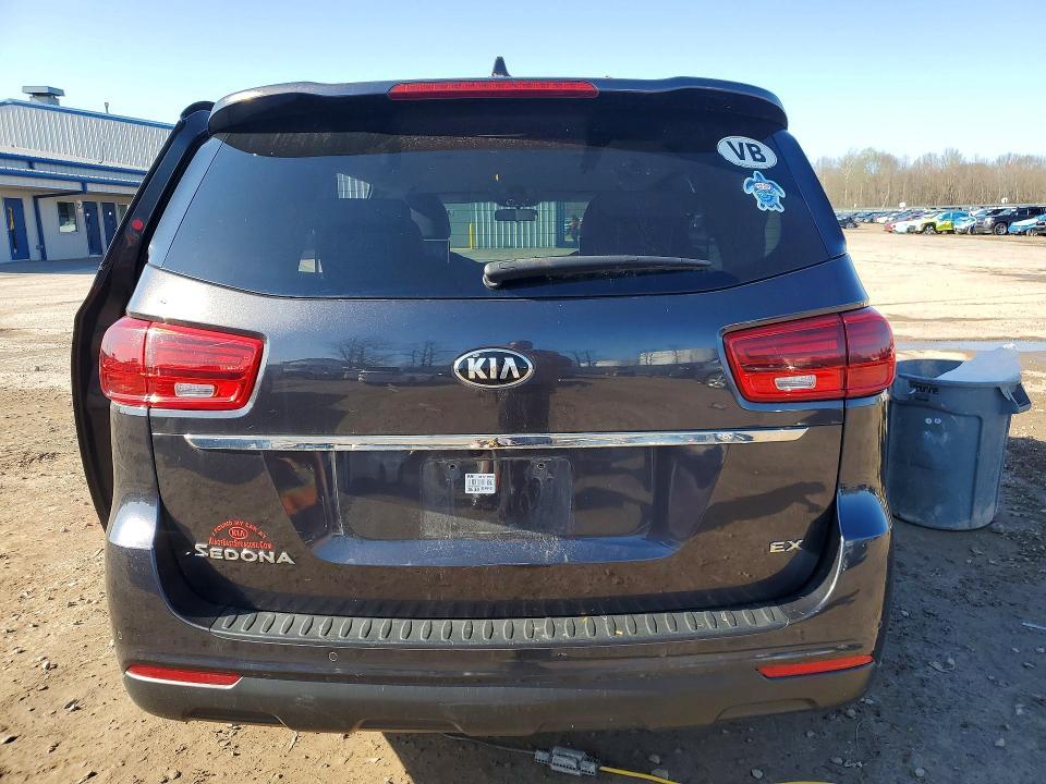 2021 KIA Sedona ex