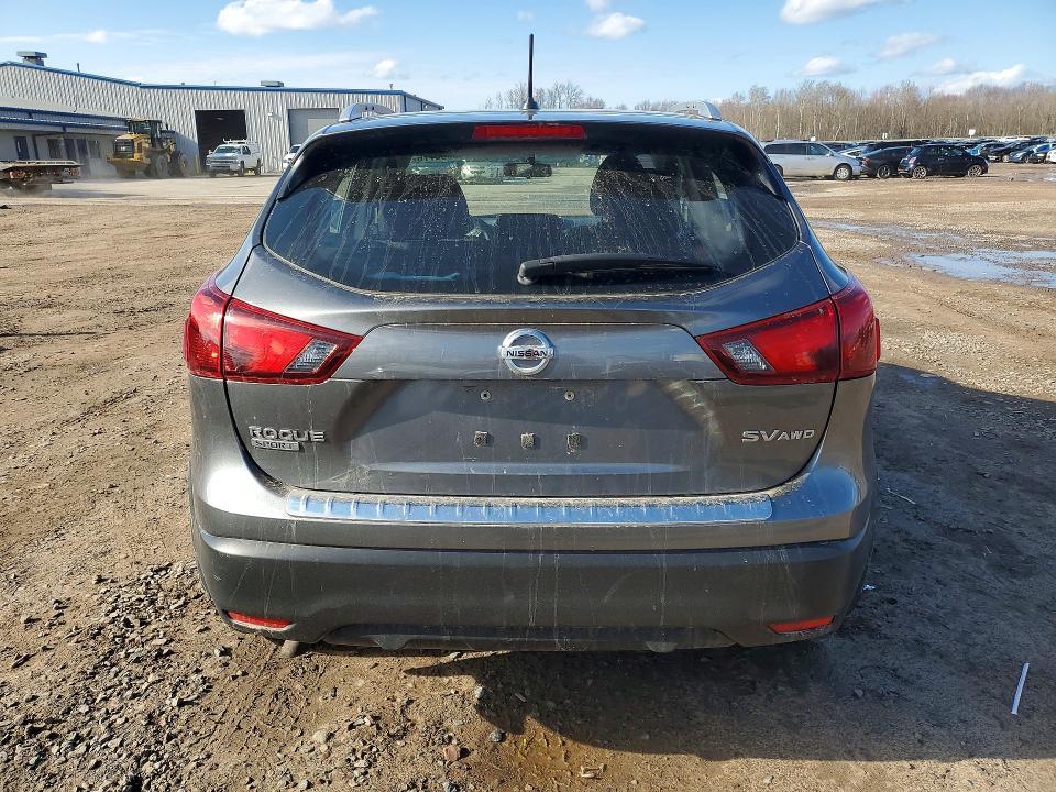 2017 Nissan Rogue Sport sv