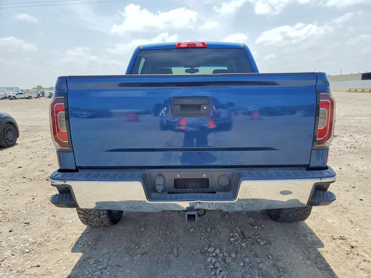 2017 GMC Sierra K1500 SLT