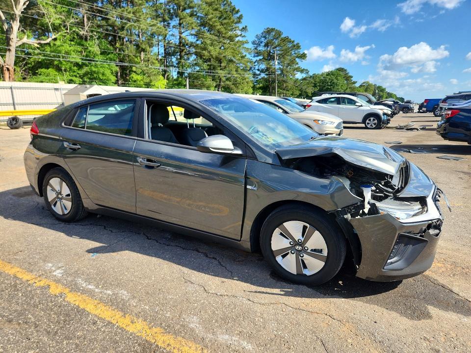 2020 Hyundai Ioniq Blue