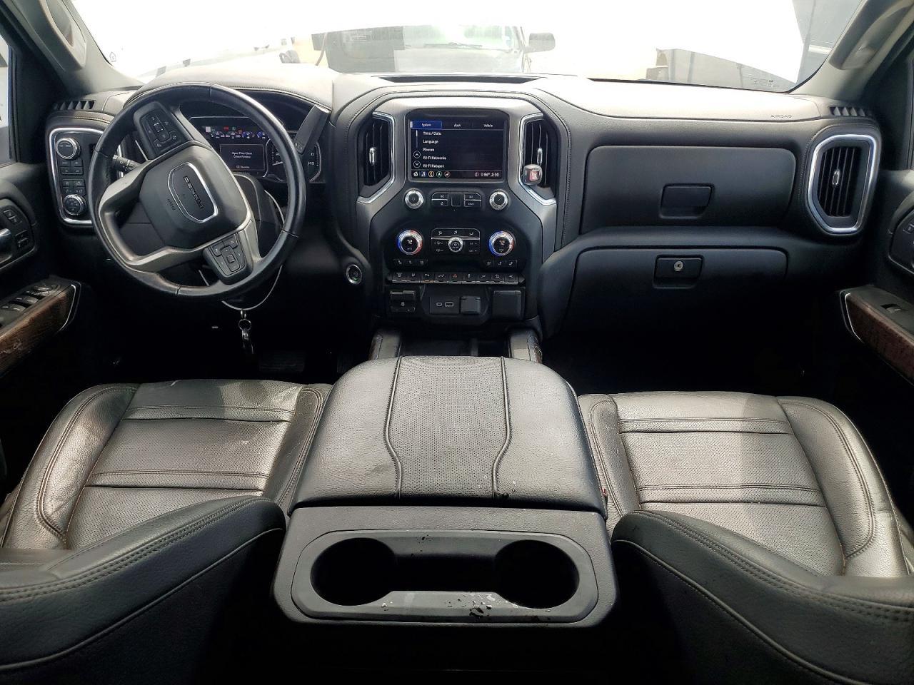 2020 GMC Sierra K2500 Denali