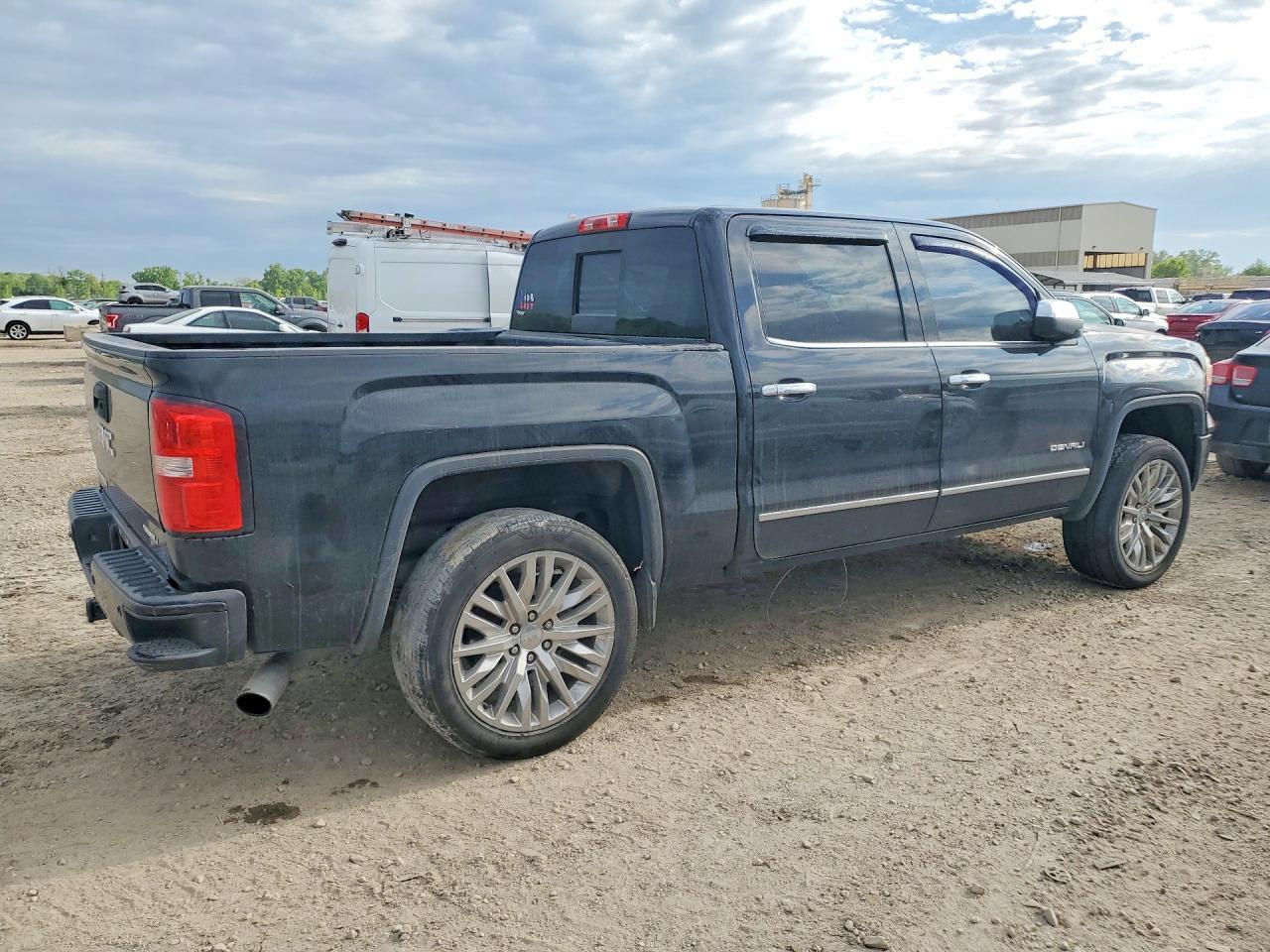 2015 GMC Sierra K1500 Denali