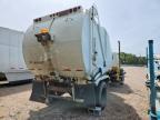 2010 International SA625 Refuse Truck