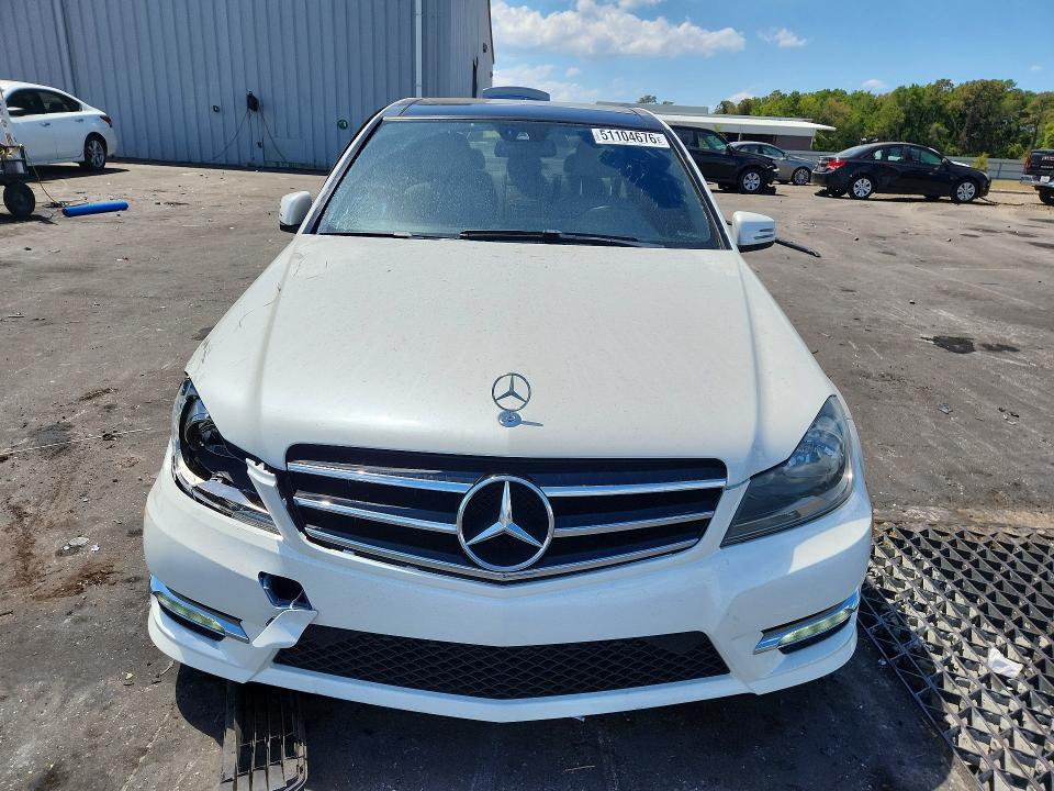 2014 Mercedes-Benz C 250