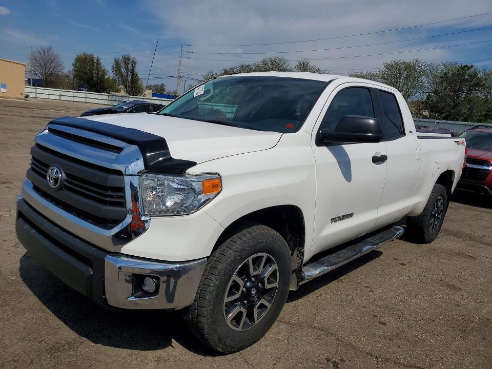 2014 Toyota Tundra SR