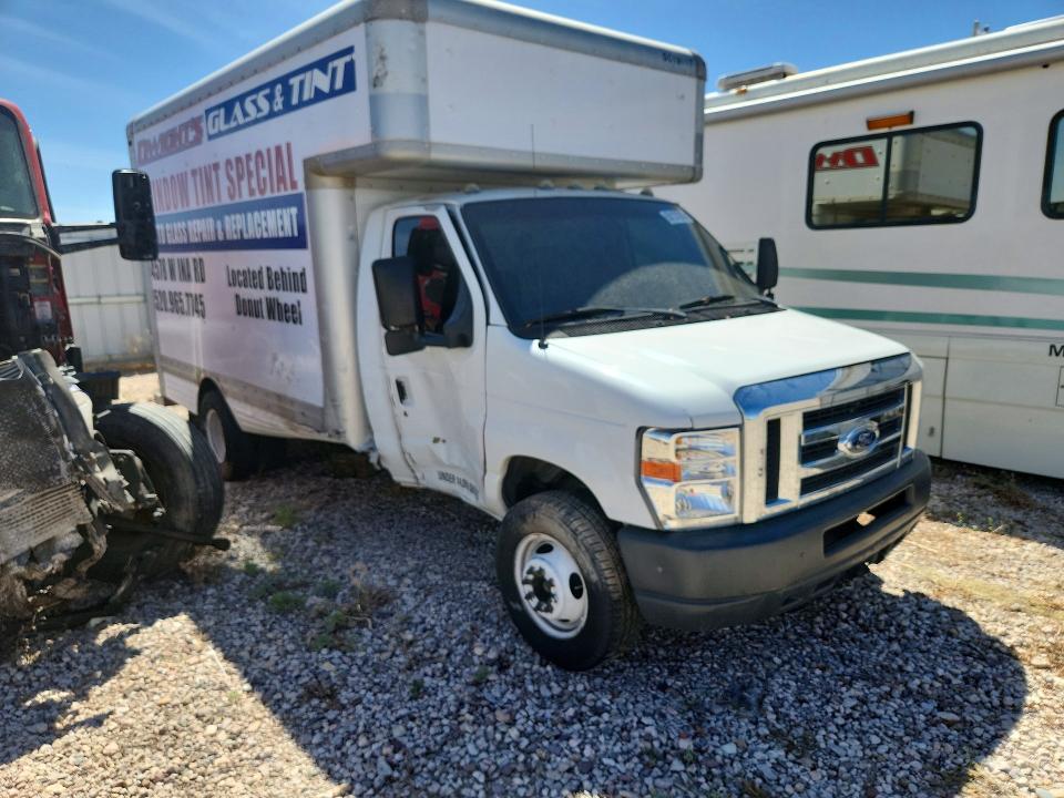 2008 Ford E450 BOX Truck
