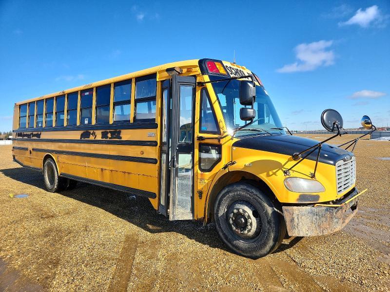 2011 Freightliner 2011 Thomas SAF-T-LINER C2-School Bus