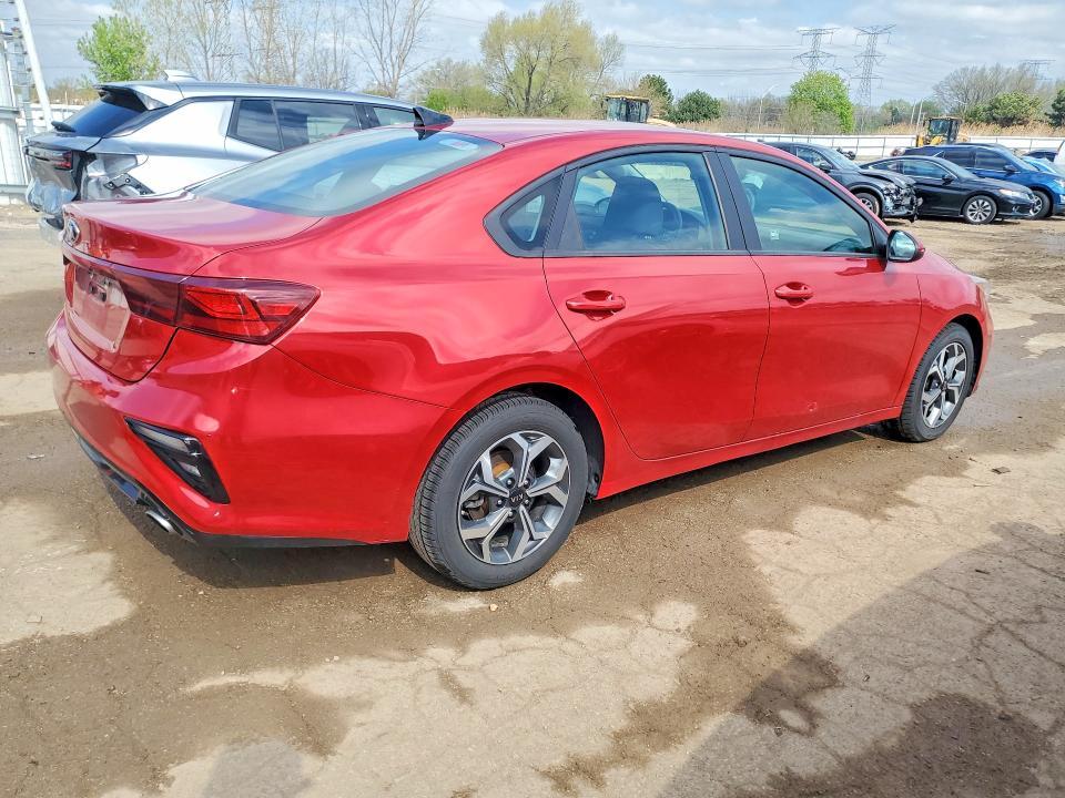 2021 KIA Forte lxs