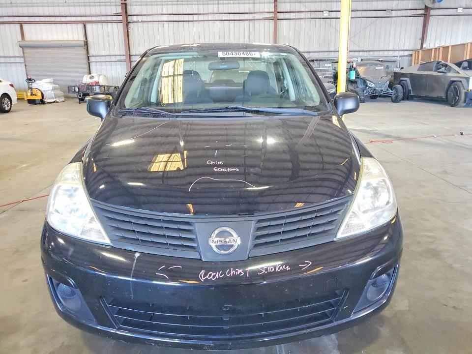 2011 Nissan Versa 1.6 Base