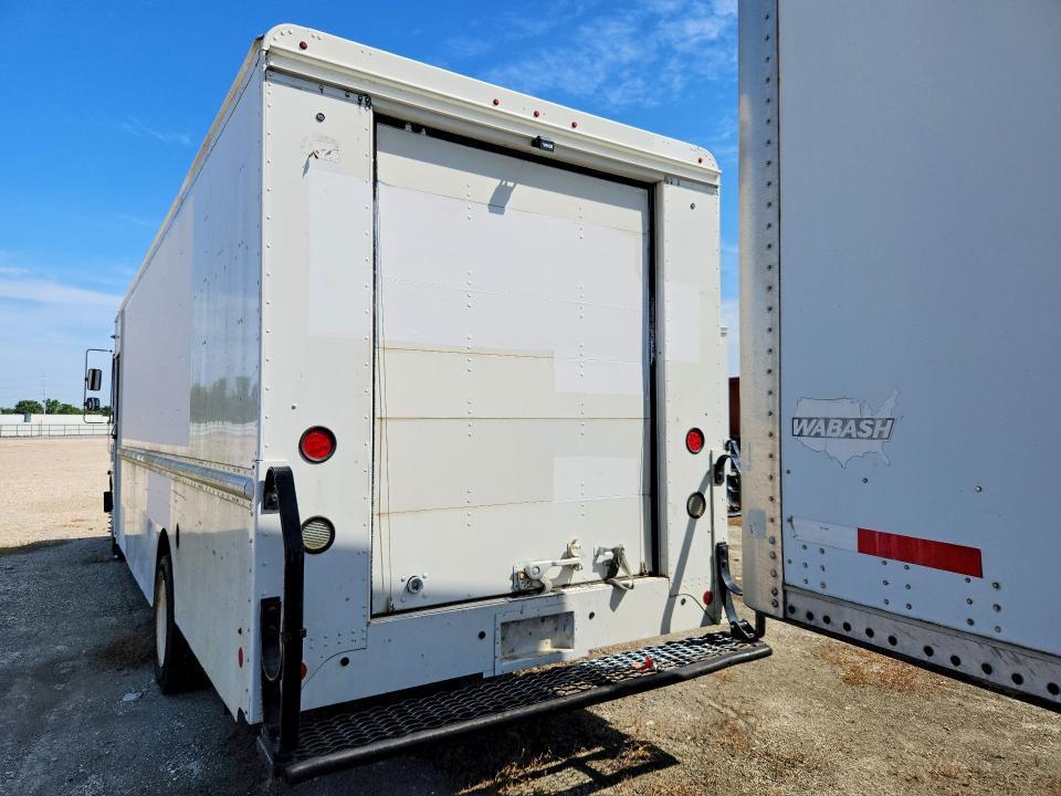 2017 Ford F59 Delivery Truck