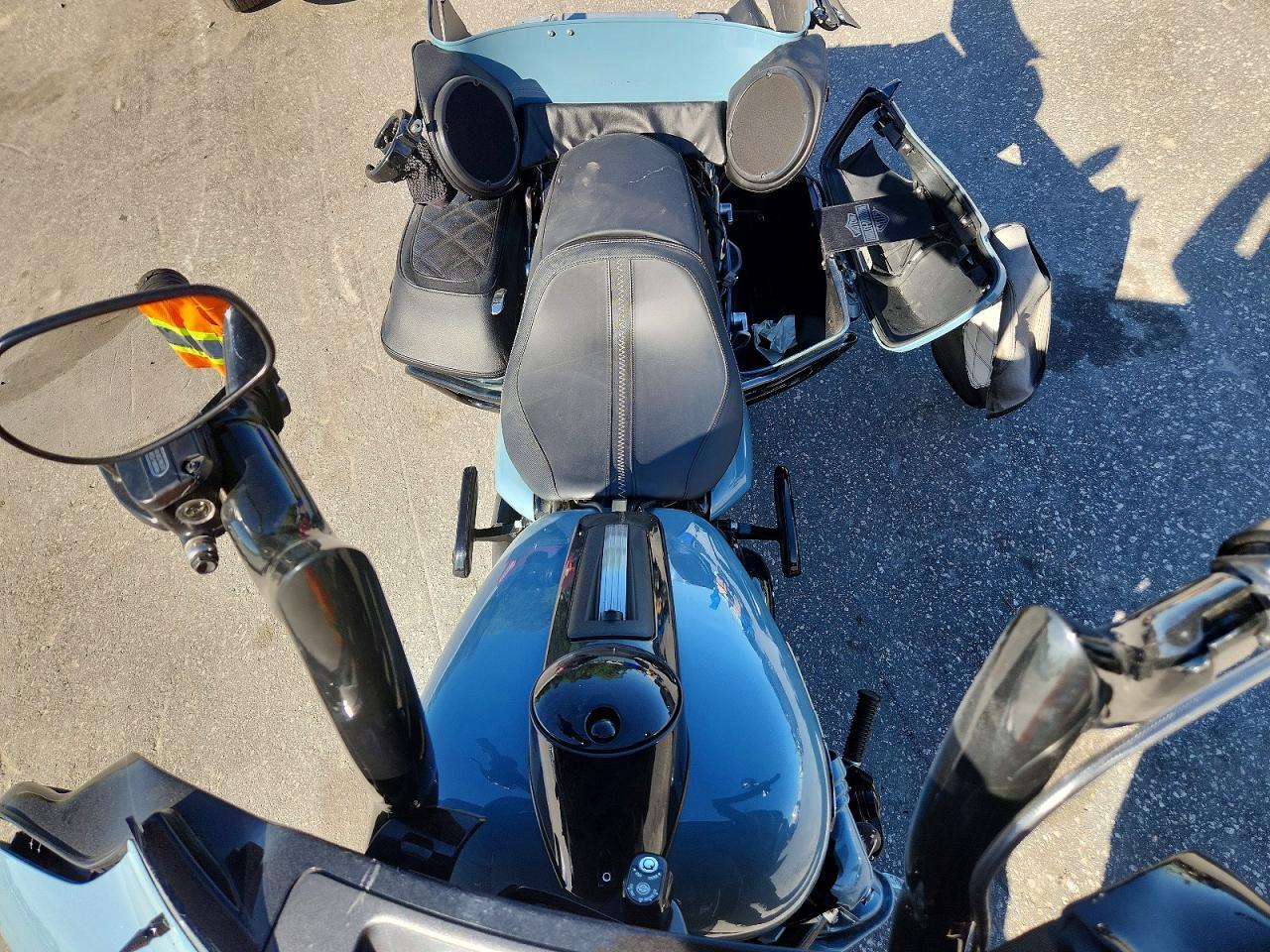2024 Harley-Davidson Flhtk