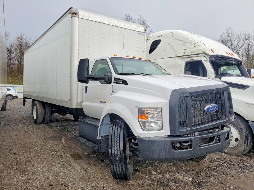 2021 Ford F650 Super Duty BOX Truck