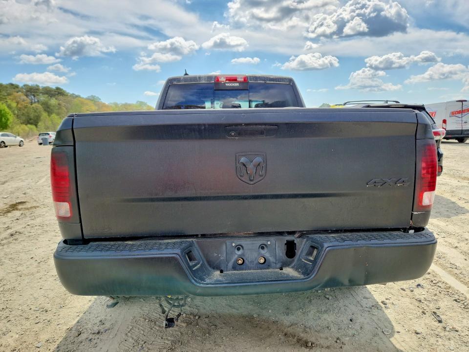 2019 Dodge Ram 1500 Classic slt