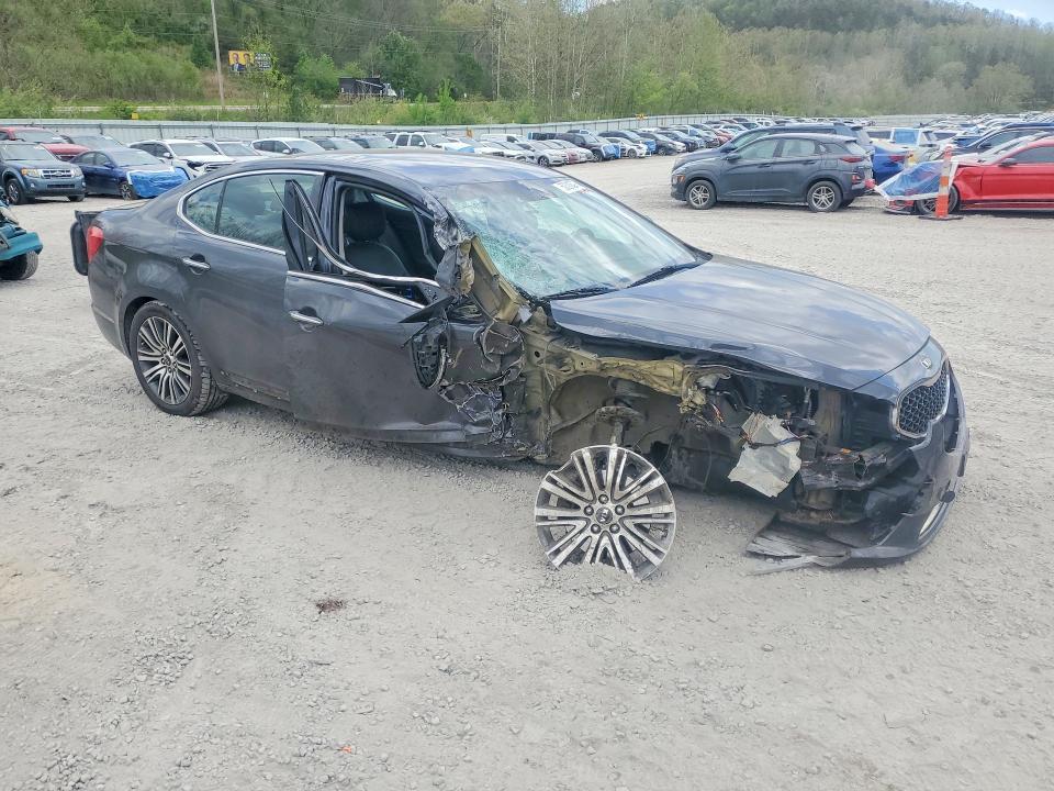 2015 KIA Cadenza Premium