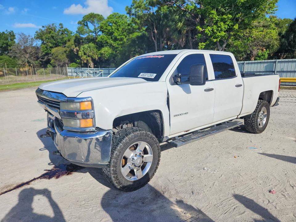 2015 Chevrolet Silverado C2500 Heavy Duty