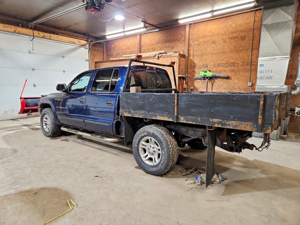 2001 Dodge Dakota Quattro