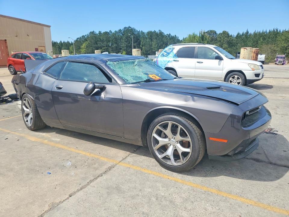 2015 Dodge Challenger sxt Plus
