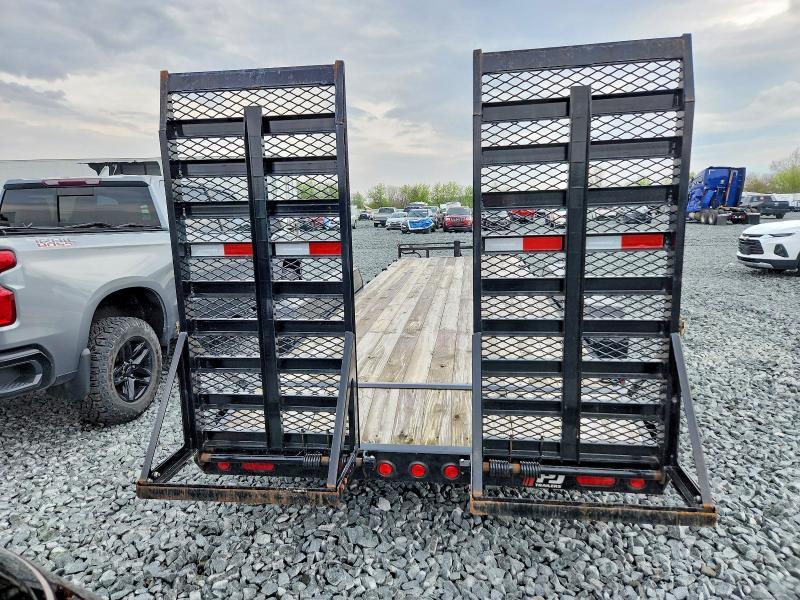 2025 PJ CC243 Equipment Trailer