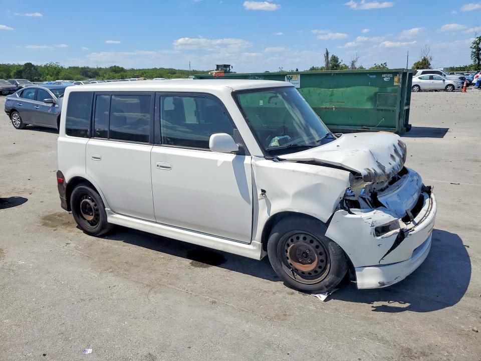 2005 Scion XB