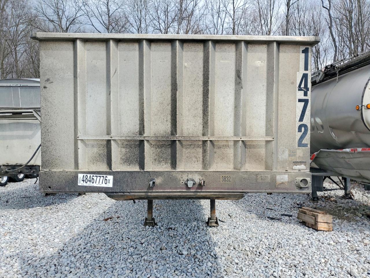 2009 East Manufacturing Flatbed Trailer  Flat OR Drop Deck Trailer Flatbed