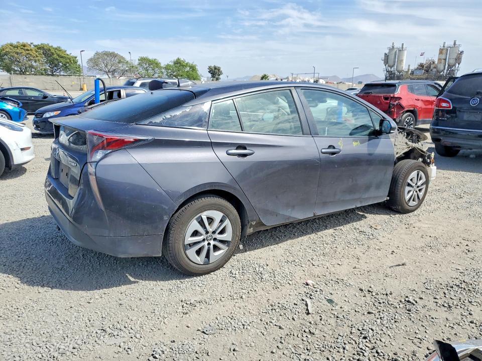 2016 Toyota Prius Four