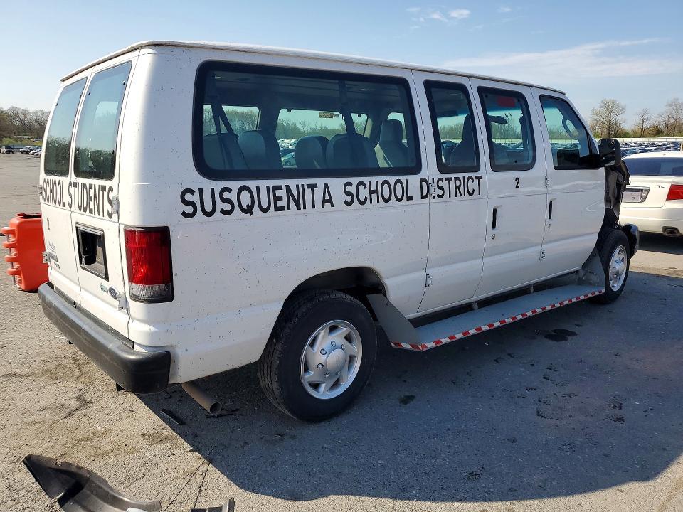 2012 Ford Econline