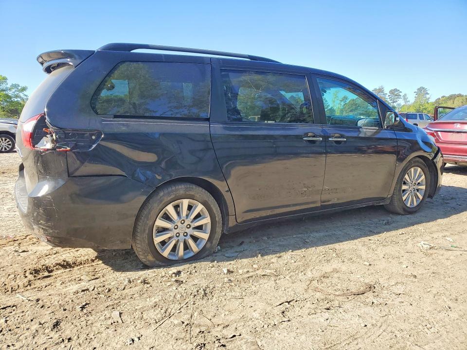 2015 Toyota Sienna Limited Premium 7-passenger