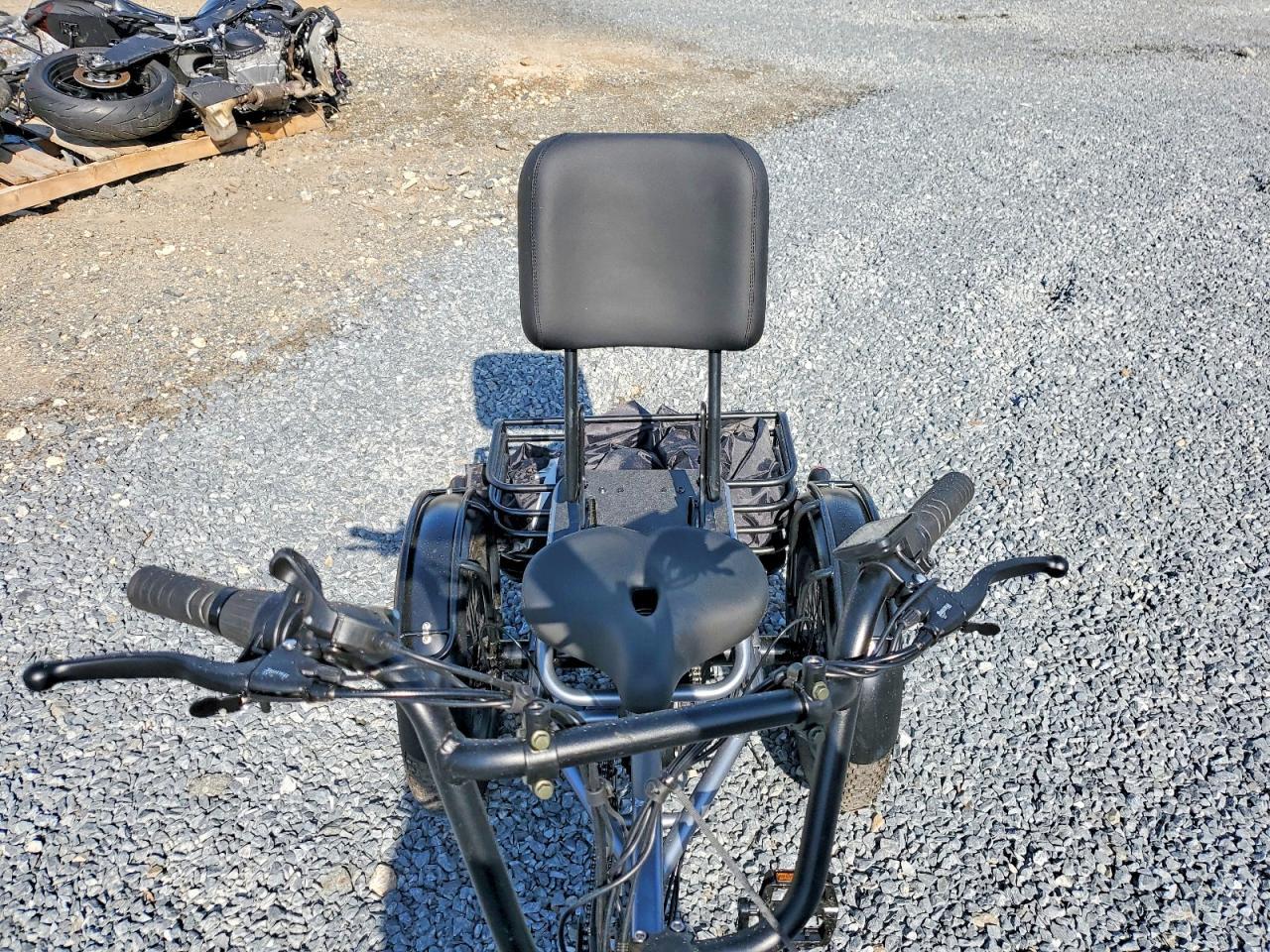 2025 Other Automobile Onetrike Breeze