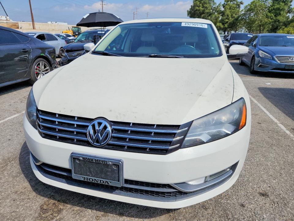 2014 Volkswagen Passat se