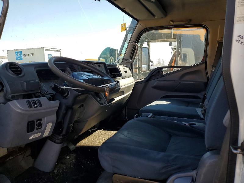 2014 Mitsubishi Fuso BOX Truck