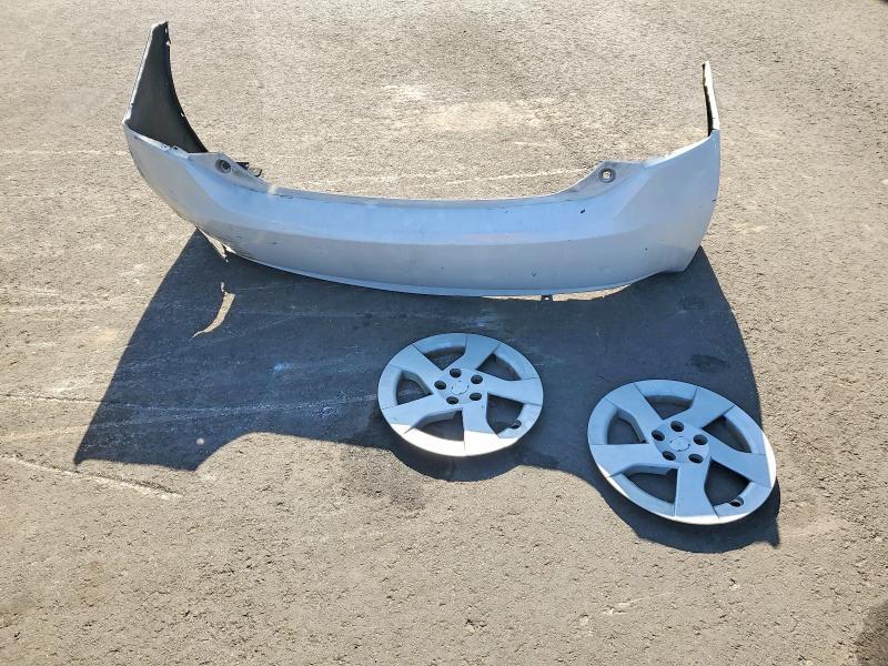 2010 Toyota Prius iii