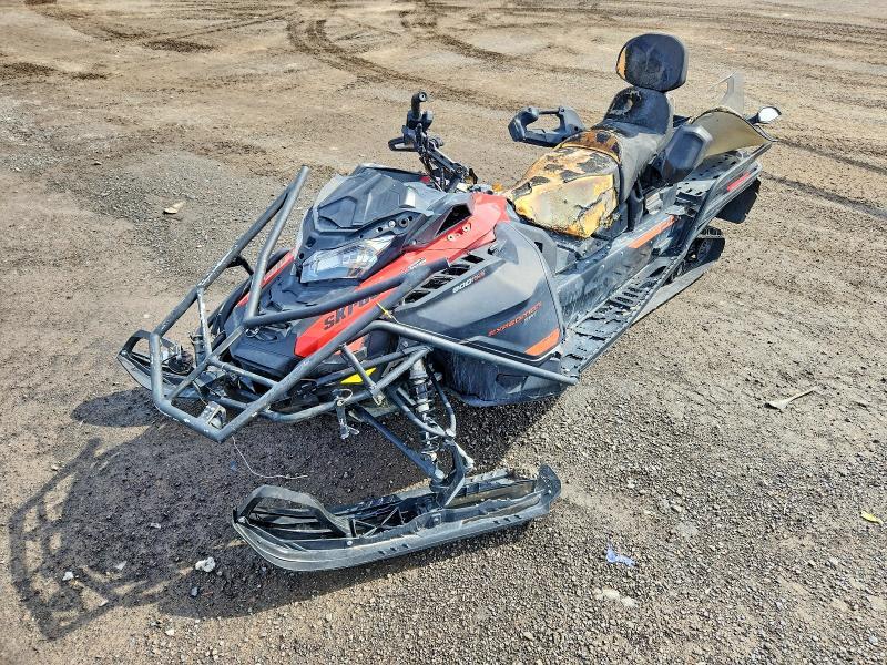 2022 Skidoo Expedition SWT 900 A