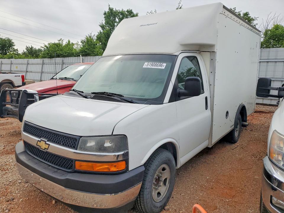 2020 Chevrolet Express Delivery Truck