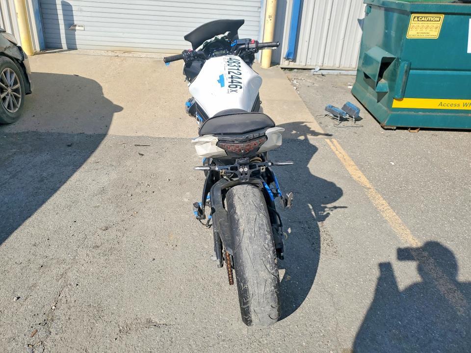 2016 Kawasaki EX650 E