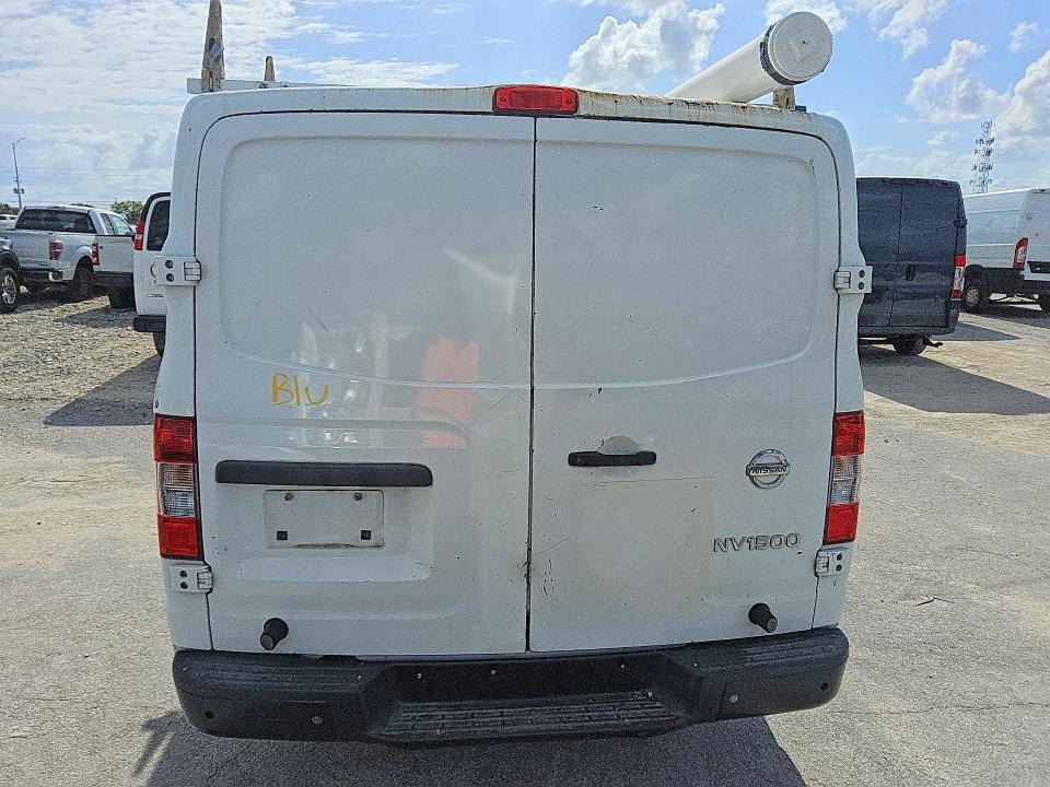 2015 Niss AN NV 1500 Utility / Service Van