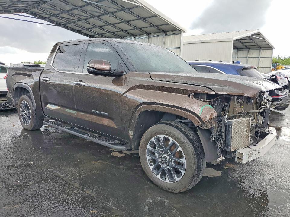 2023 Toyota Tundra Crewmax Limited
