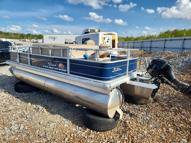 2024 Suntracker BB18