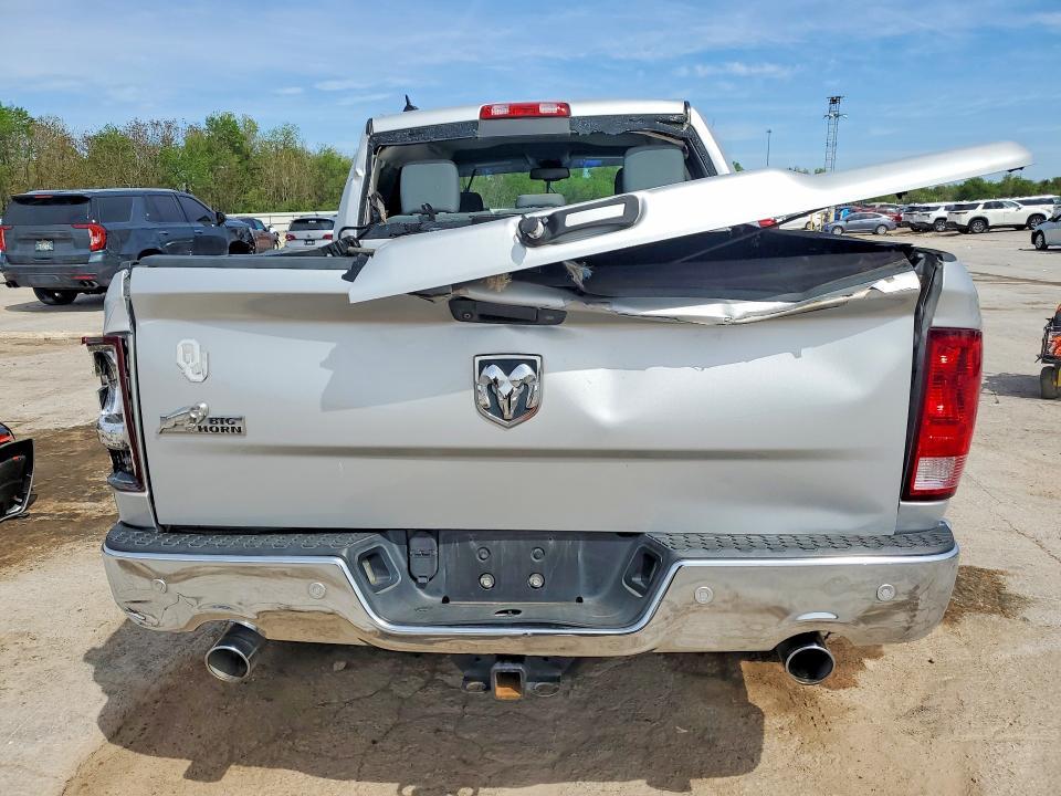 2015 Dodge RAM 1500 SLT