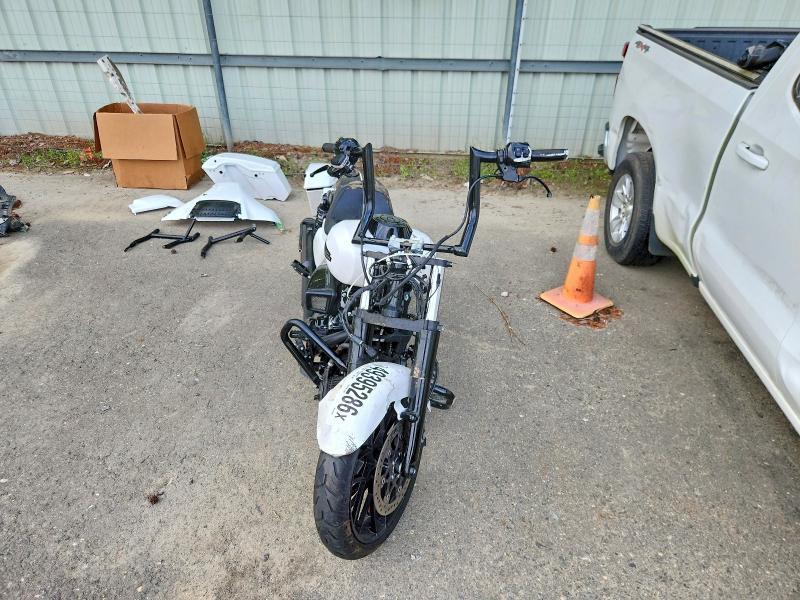 2024 Harley-Davidson Flhx
