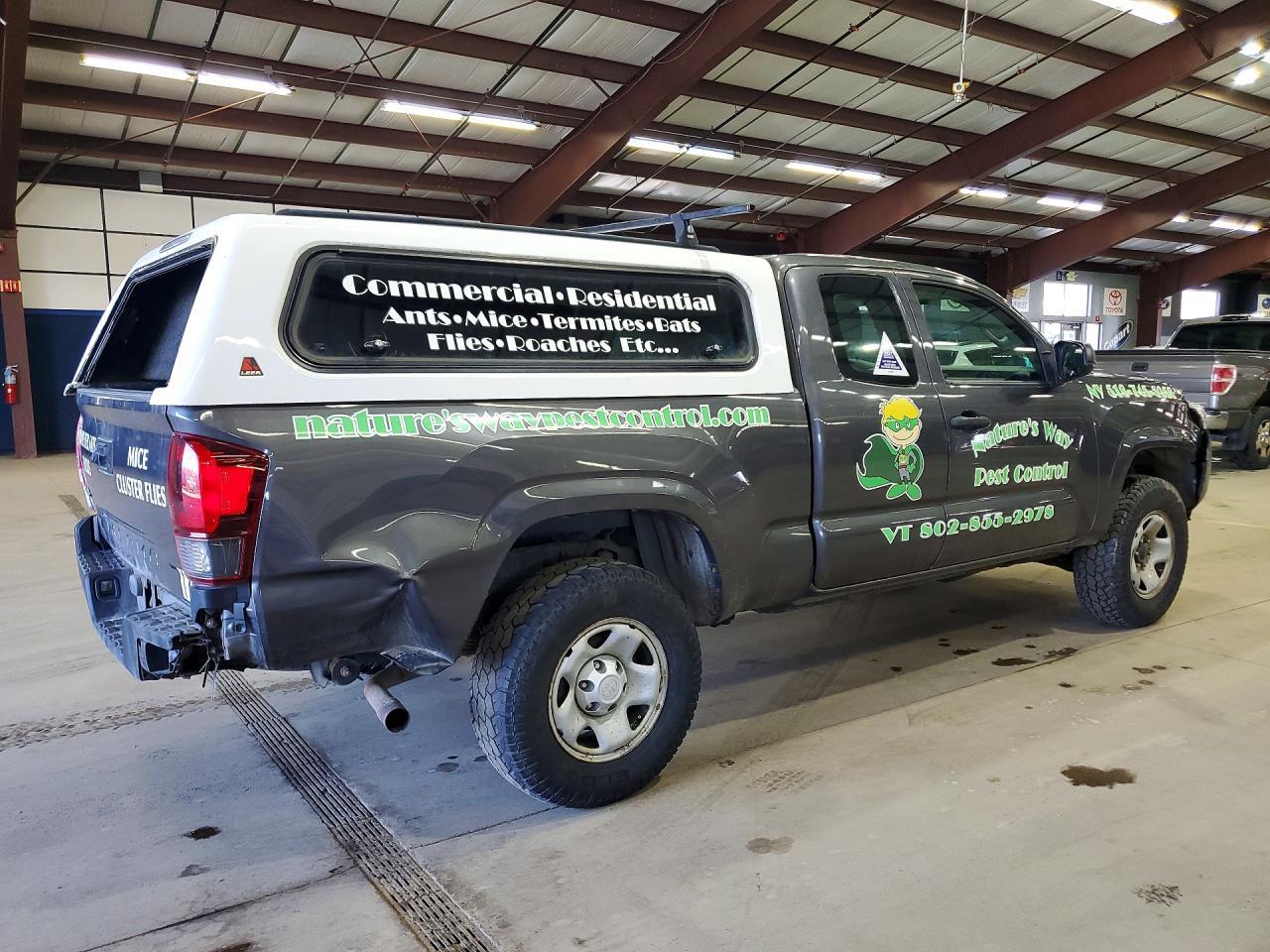 2018 Toyota Tacoma SR