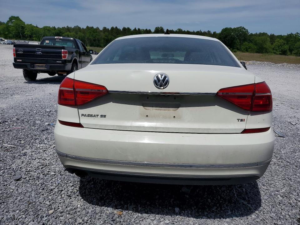 2016 Volkswagen Passat se