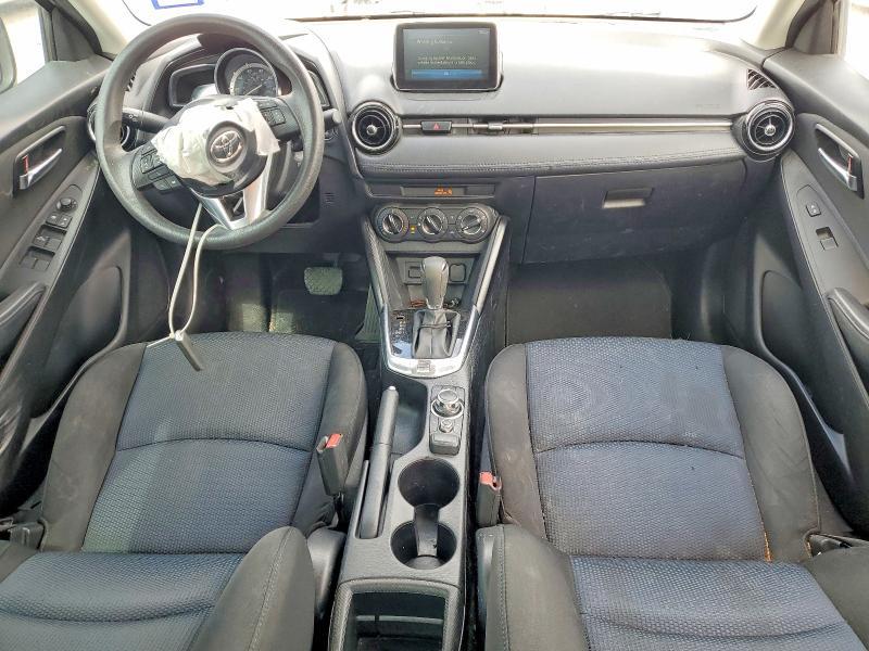 2017 Toyota Yaris ia Base