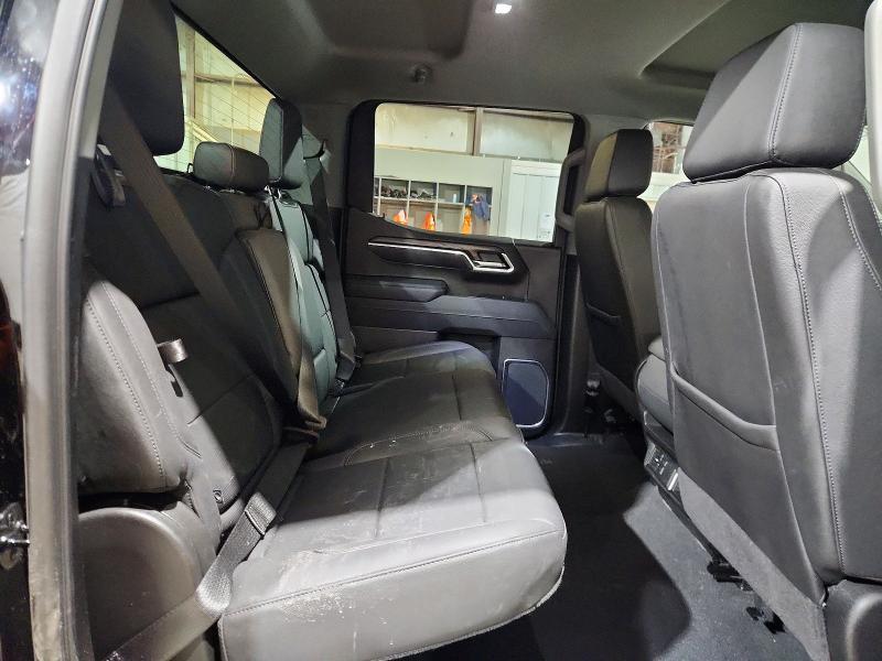 2025 GMC Sierra K1500 SLT