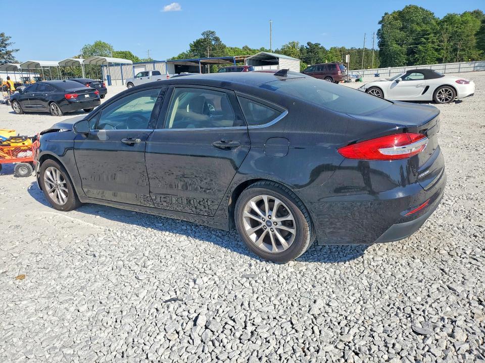 2020 Ford Fusion se
