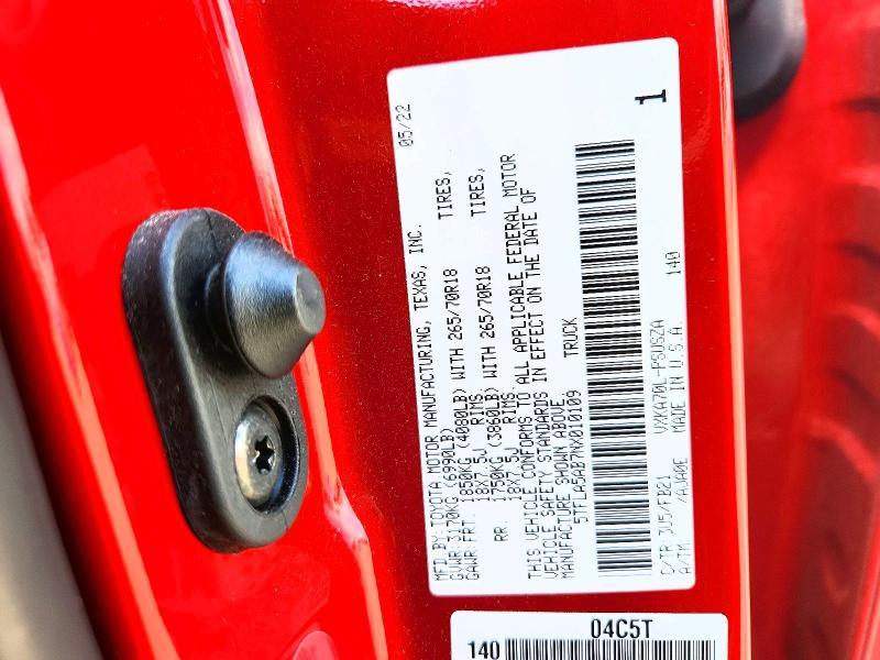 2022 Toyota Tundra SR5