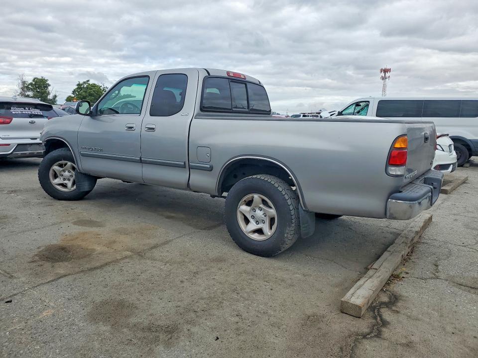 2002 Toyota Tundra SR5 V8
